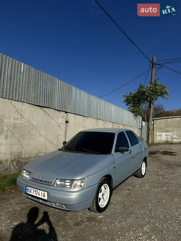 ВАЗ / Lada 2110 2004