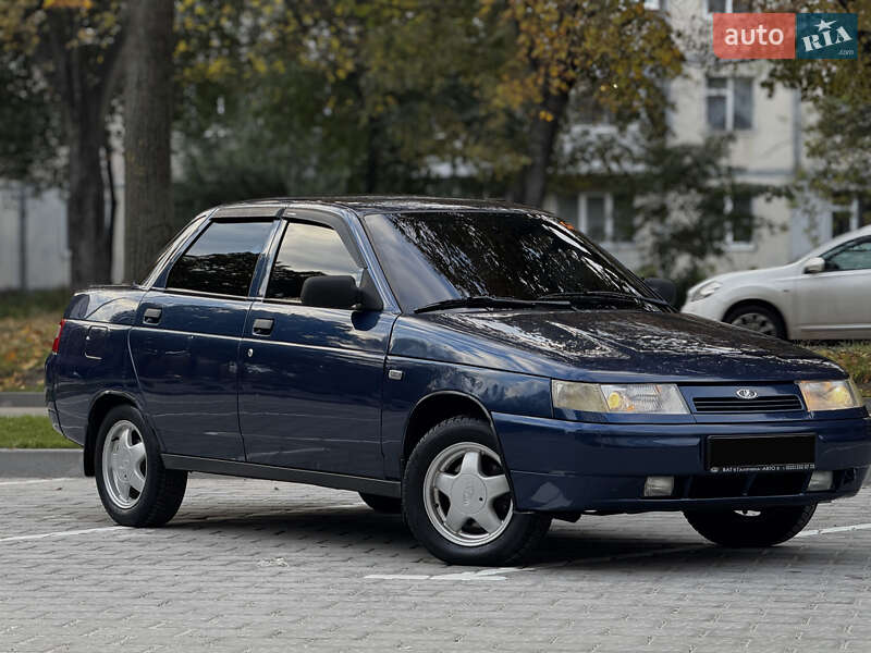 Седан ВАЗ 2110 2011 в 