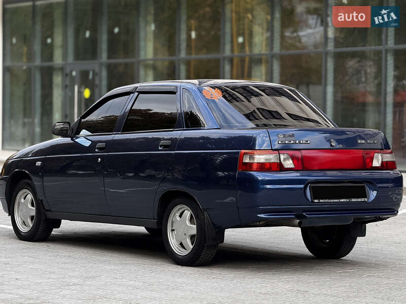 Седан ВАЗ / Lada 2110 2011 в Ровно
