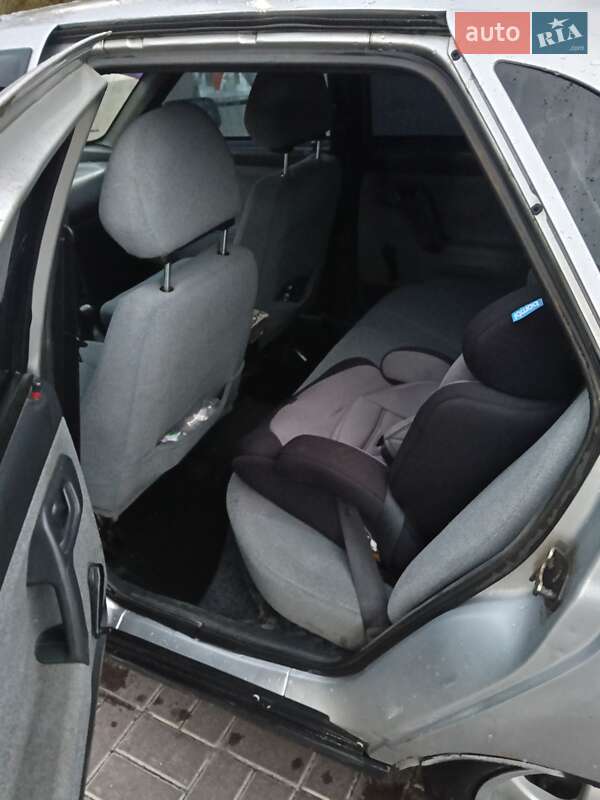 Седан ВАЗ / Lada 2110 2007 в Киеве фото 14 Седан ВАЗ / Lada 2110 2007 в Киеве