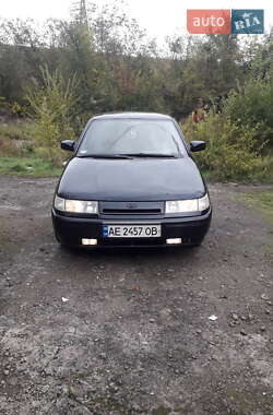 Седан ВАЗ 2110 2004 в 