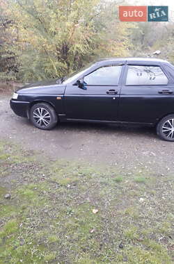 Седан ВАЗ 2110 2004 в 