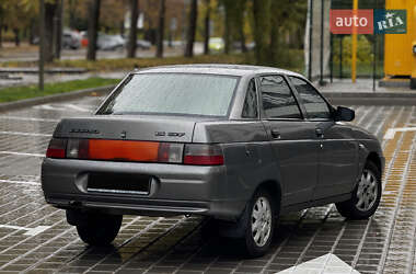 Седан ВАЗ 2110 2008 в 