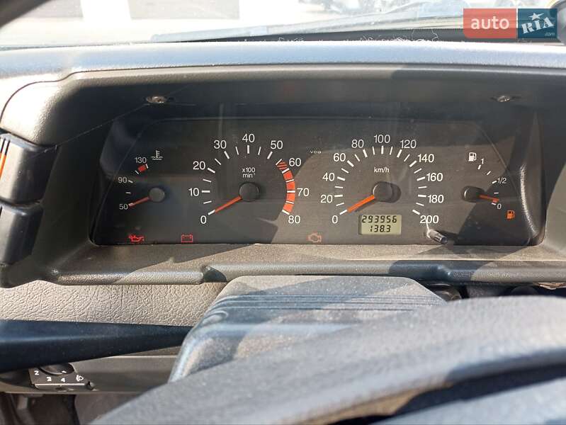 Седан ВАЗ / Lada 2110 2002 в Дніпрі