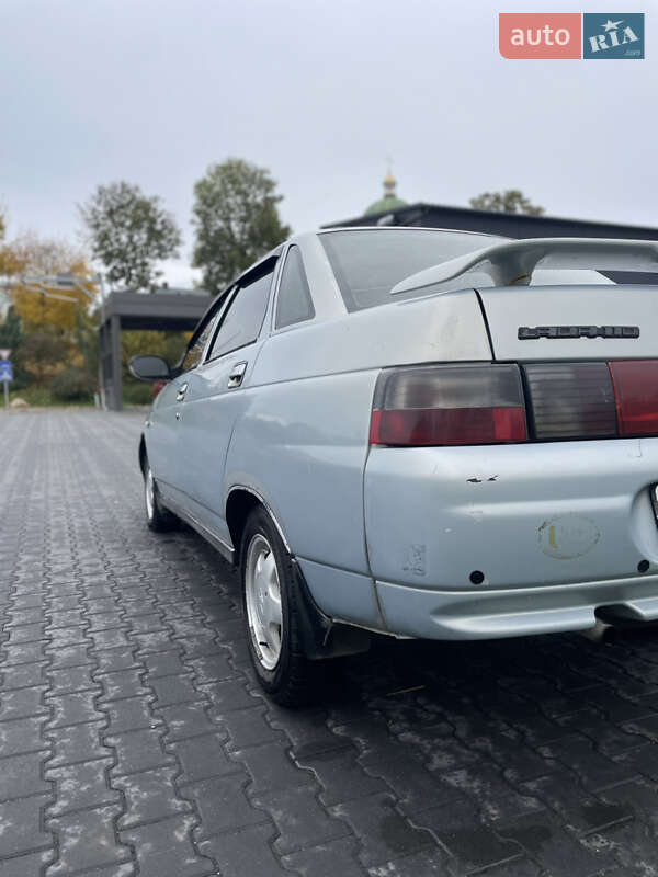 Седан ВАЗ / Lada 2110 2004 в Золочеве
