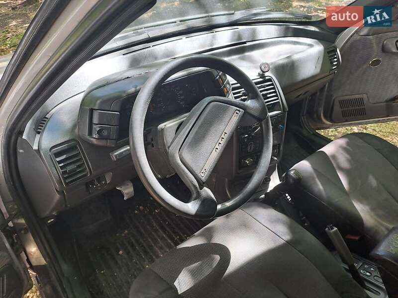 Седан ВАЗ / Lada 2110 2003 в Запоріжжі