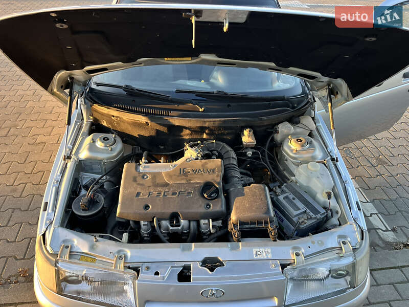 Седан ВАЗ / Lada 2110 2004 в Вашковцах фото 13 Седан ВАЗ / Lada 2110 2004 в Вашковцах