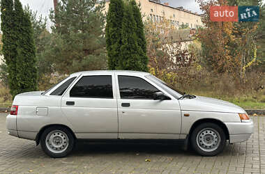 Седан ВАЗ 2110 2007 в 