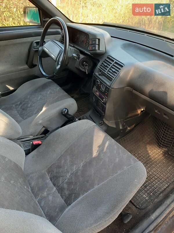 Седан ВАЗ / Lada 2110 2005 в Днепре