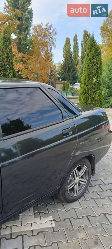 Седан ВАЗ / Lada 2110 2006 в Кременчуге