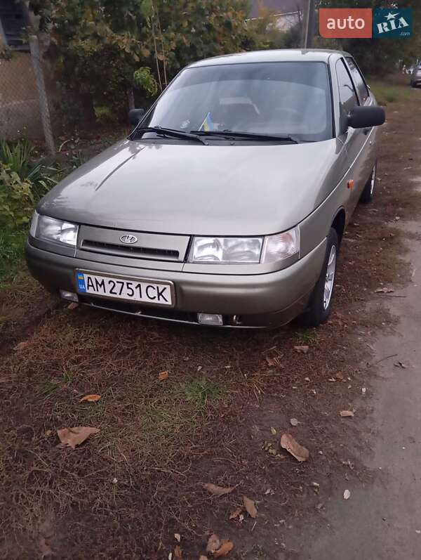 Седан ВАЗ / Lada 2110 2002 в Харкові