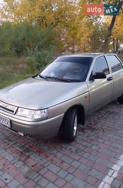 Седан ВАЗ 2110 2002 в 
