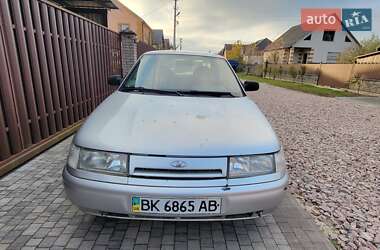 Седан ВАЗ 2110 2005 в  фото 4 Седан ВАЗ 2110 2005 в