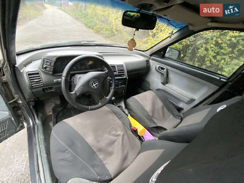 Седан ВАЗ / Lada 2110 2007 в Ромнах фото 3 Седан ВАЗ / Lada 2110 2007 в Ромнах