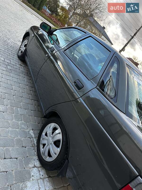 Седан ВАЗ / Lada 2110 2006 в Чорткове фото 18 Седан ВАЗ / Lada 2110 2006 в Чорткове