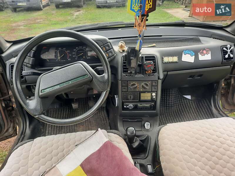 Седан ВАЗ / Lada 2110 1999 в Костополе