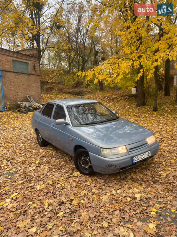 Седан ВАЗ / Lada 2110 2001 в Умані фото 2 Седан ВАЗ / Lada 2110 2001 в Умані