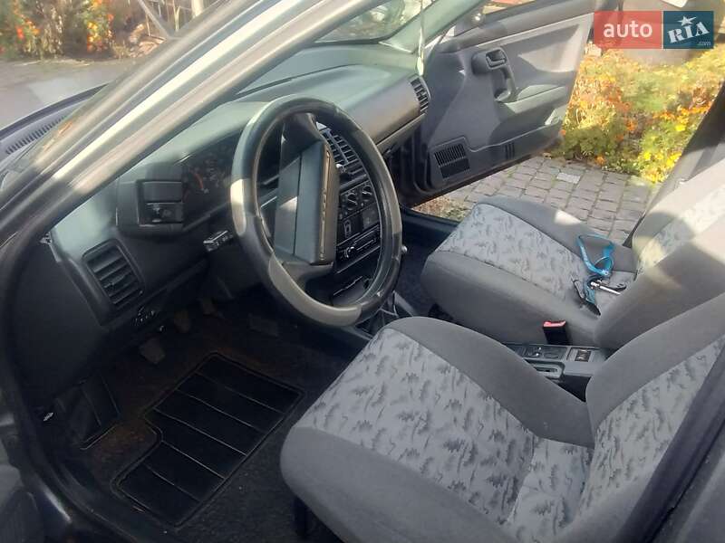 Седан ВАЗ / Lada 2110 2006 в Ромнах фото 4 Седан ВАЗ / Lada 2110 2006 в Ромнах