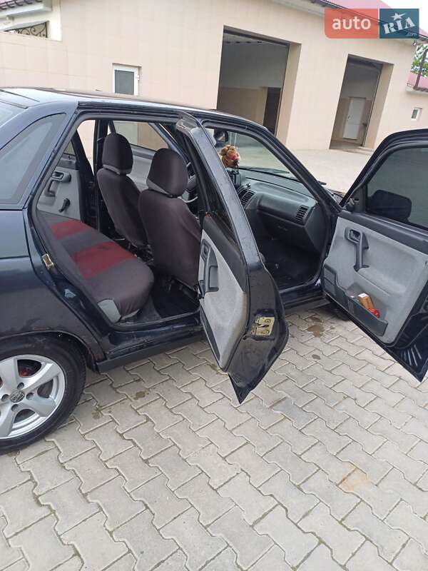 Седан ВАЗ / Lada 2110 2006 в Дунаевцах