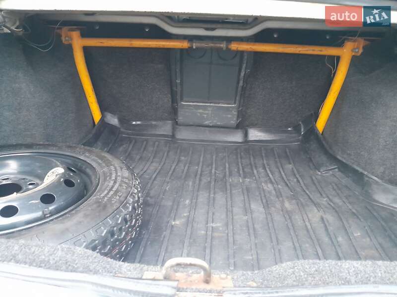 Седан ВАЗ / Lada 2110 2005 в Чугуеве фото 9 Седан ВАЗ / Lada 2110 2005 в Чугуеве