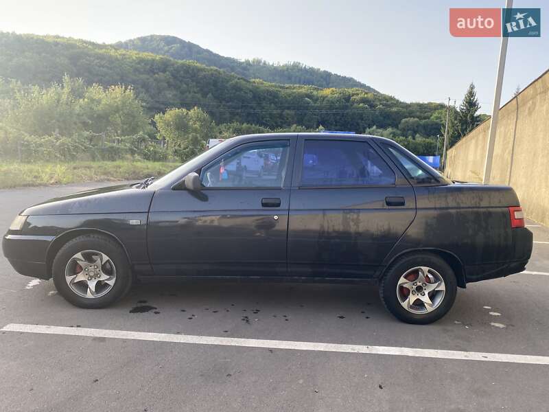 Седан ВАЗ / Lada 2110 2006 в Перечині