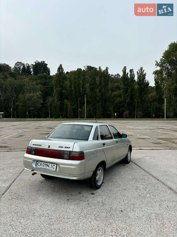 Седан ВАЗ / Lada 2110 2005 в Черкасах