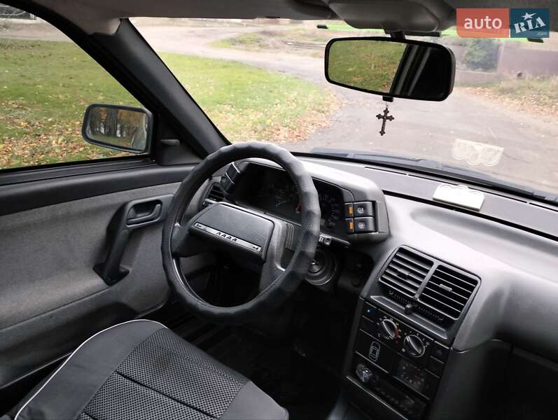 Седан ВАЗ / Lada 2110 2006 в Миколаєві фото 4 Седан ВАЗ / Lada 2110 2006 в Миколаєві