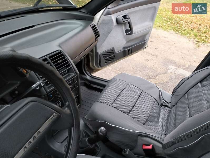 Седан ВАЗ / Lada 2110 2006 в Миколаєві фото 5 Седан ВАЗ / Lada 2110 2006 в Миколаєві