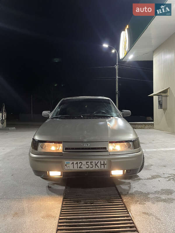 Седан ВАЗ / Lada 2110 2000 в Чернівцях