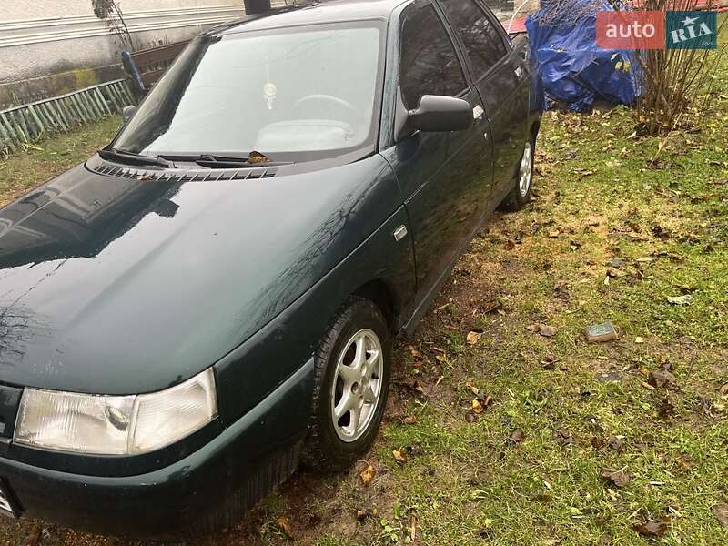Седан ВАЗ / Lada 2110 2004 в Мукачево