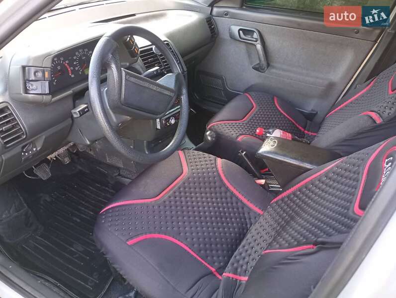 Седан ВАЗ / Lada 2110 2005 в Житомирі