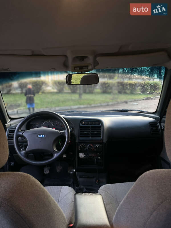 Седан ВАЗ / Lada 2110 2010 в Житомирі