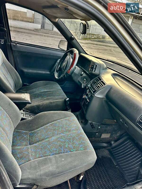 Седан ВАЗ / Lada 2110 2002 в Харкові