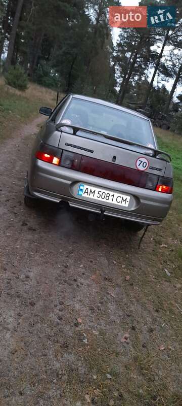 Седан ВАЗ / Lada 2110 2002 в Звягеле