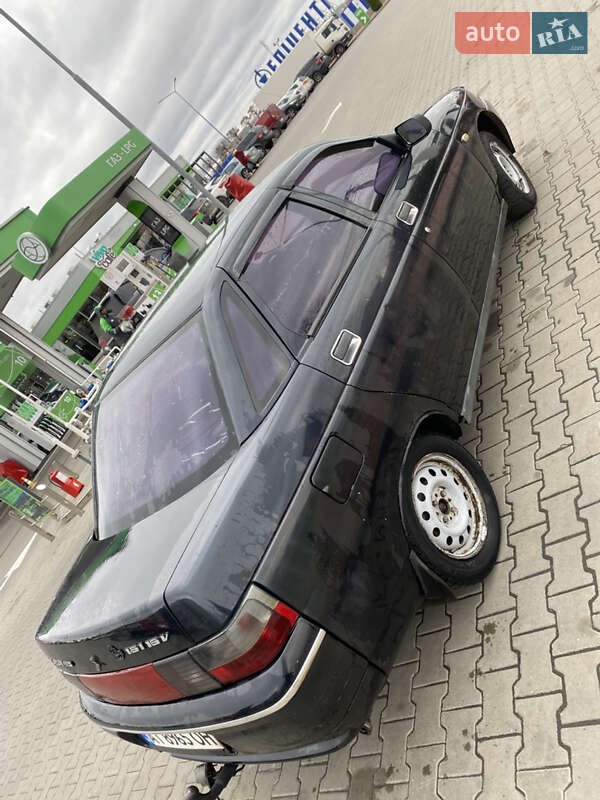 Седан ВАЗ / Lada 2110 2005 в Киеве фото 6 Седан ВАЗ / Lada 2110 2005 в Киеве