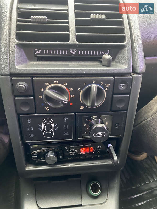 Седан ВАЗ / Lada 2110 2005 в Киеве фото 15 Седан ВАЗ / Lada 2110 2005 в Киеве