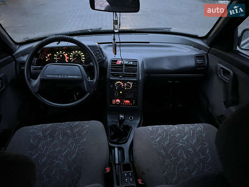 Седан ВАЗ / Lada 2110 1998 в Лозовій фото 5 Седан ВАЗ / Lada 2110 1998 в Лозовій