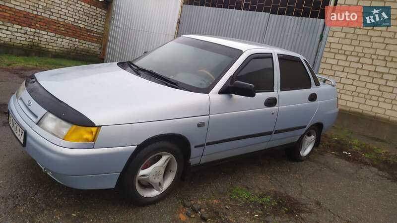 Седан ВАЗ / Lada 2110 2004 в Первомайске