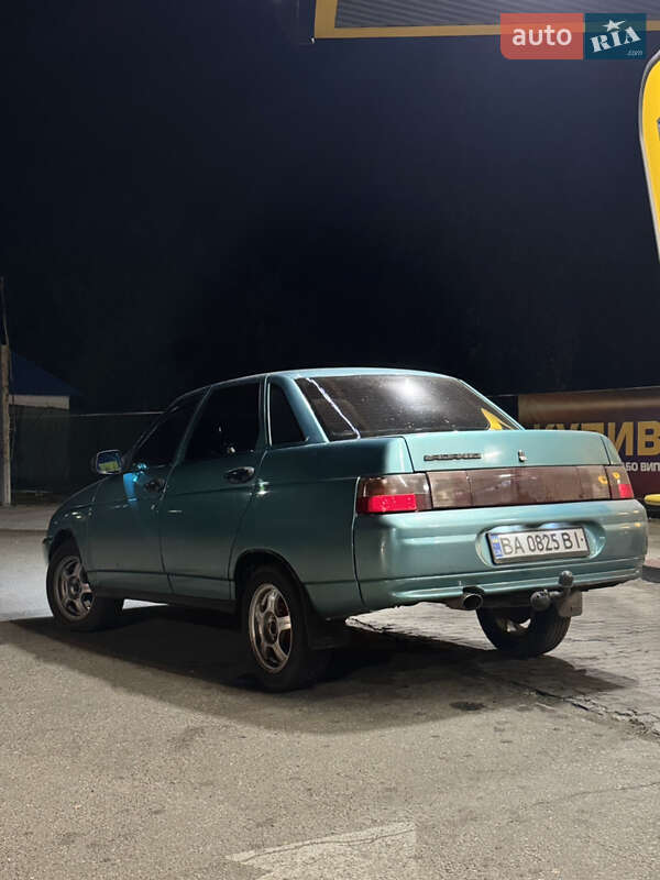 Седан ВАЗ / Lada 2110 2000 в Олександрії