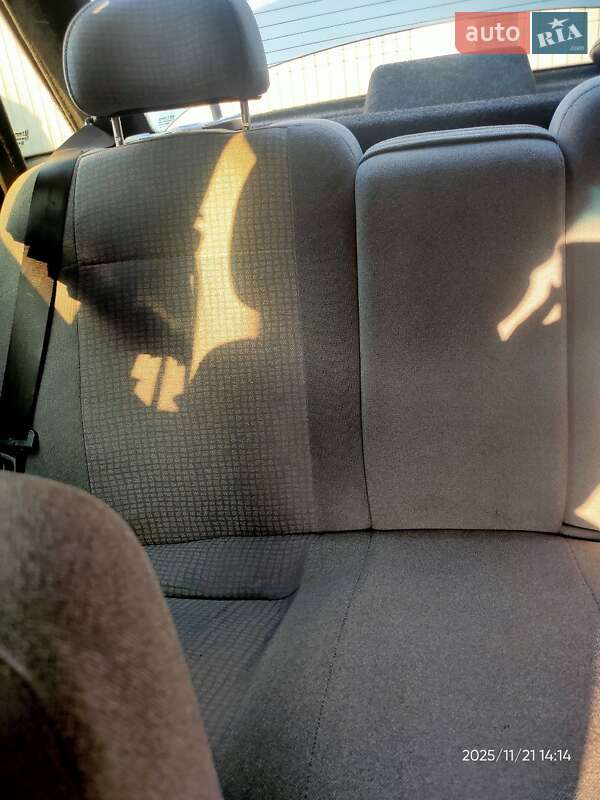 Седан ВАЗ / Lada 2110 2010 в Днепре