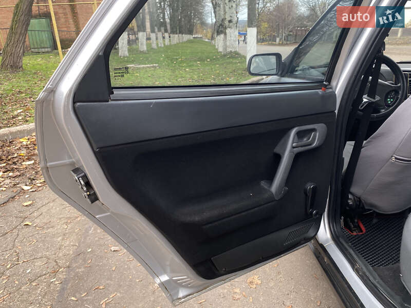 Седан ВАЗ / Lada 2110 2013 в Первомайске