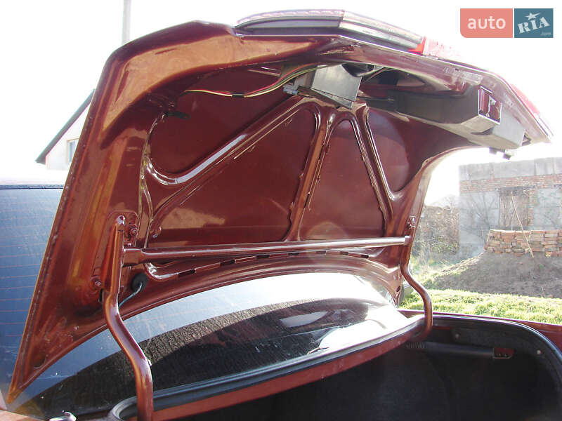 Седан ВАЗ / Lada 2110 1999 в Одессе