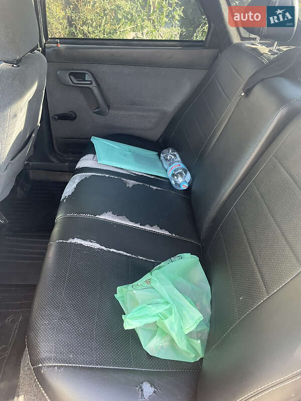 Седан ВАЗ / Lada 2110 2005 в Миргороде