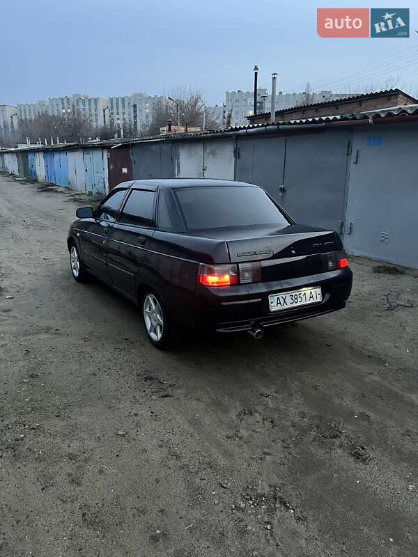 Седан ВАЗ / Lada 2110 2005 в Харькове