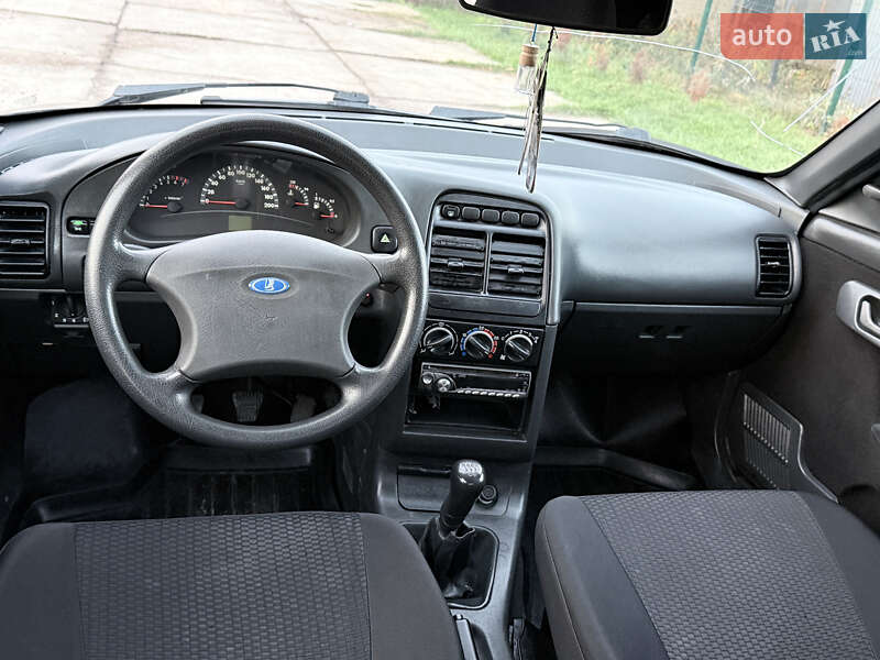 Седан ВАЗ / Lada 2110 2010 в Золотоноше