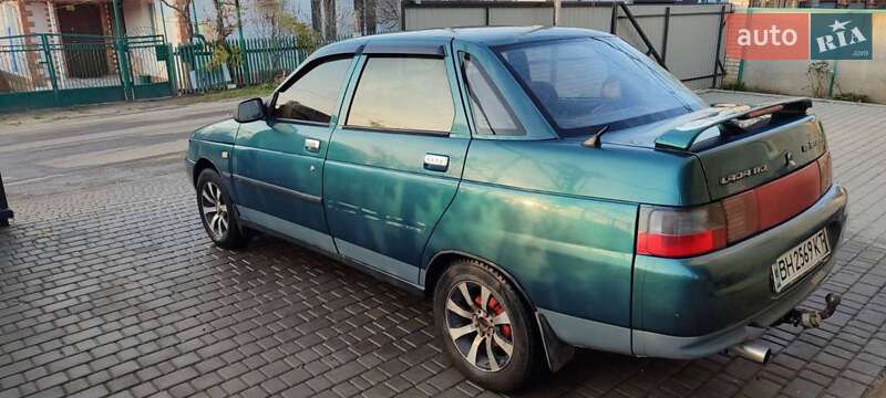 Седан ВАЗ / Lada 2110 2000 в Подольске