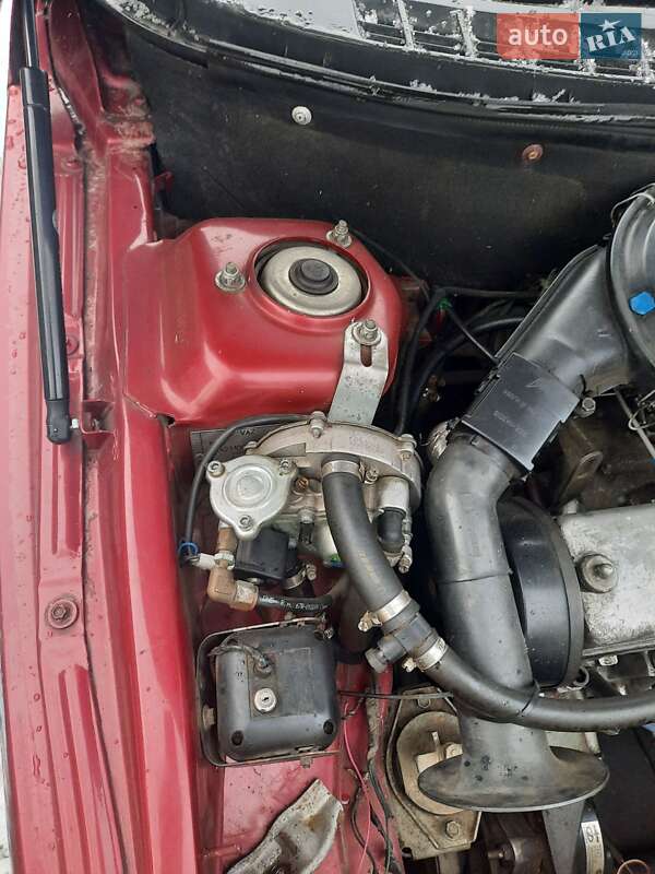 Седан ВАЗ / Lada 2110 2001 в Буську