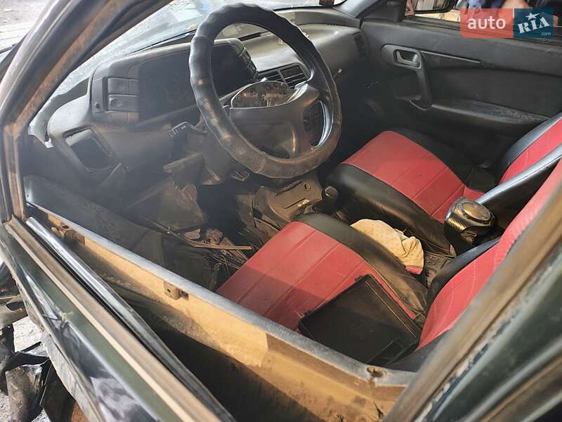 Седан ВАЗ / Lada 2110 2002 в Першотравенську