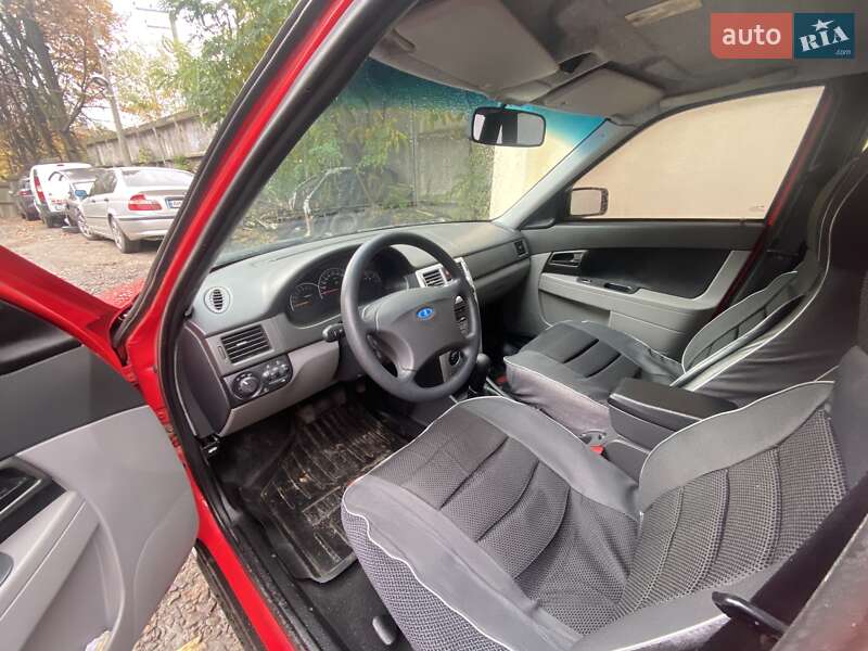 Седан ВАЗ / Lada 2110 2008 в Киеве