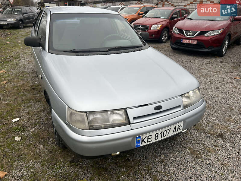 Седан ВАЗ / Lada 2110 2002 в Днепре
